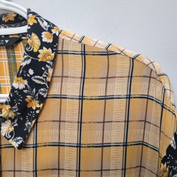 Zara Contrast Print Floral Plaid Button Front Blouse - Picture 5 of 11